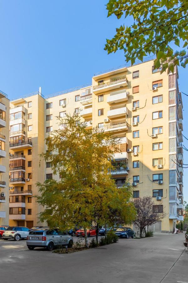 Lovely Apartment With City View Бухарест Экстерьер фото